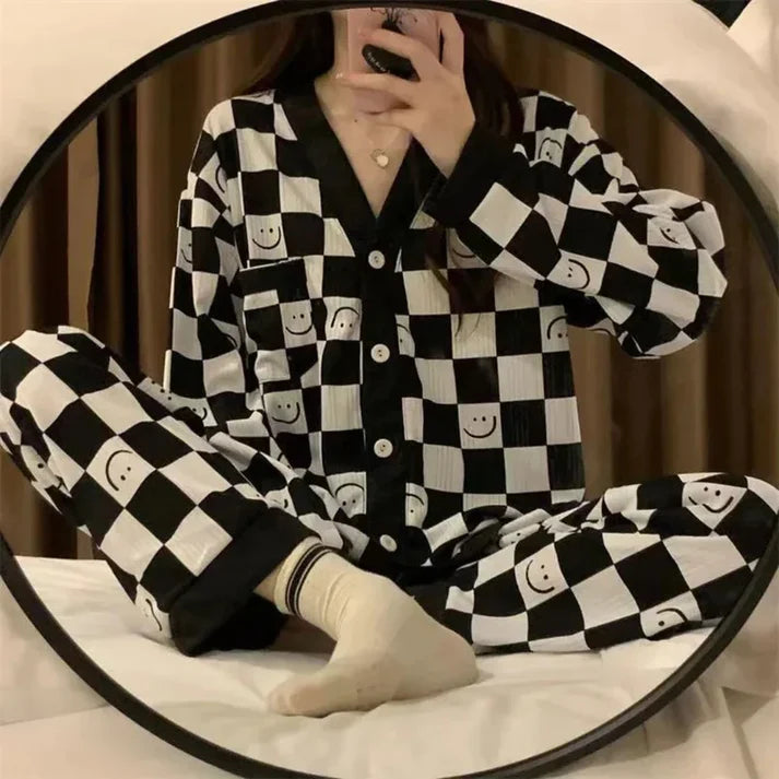 women stylish Smiley Printed night suit casual home wear set